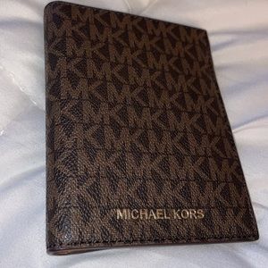 Michael KORS